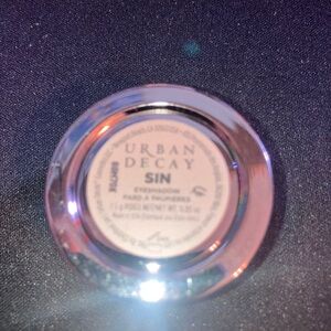 Urban Decay Sin Eyeshadow - Elegant Shimmer